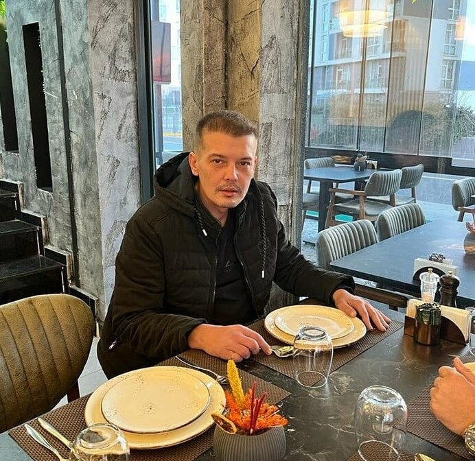 Uzun bir süre zor zamanlar geçiren yerli Leonardo Di Caprio Arda Kural sahalara geri döndü: Arda Kural yeni imajıyla beğeni topladı - Resim: 5