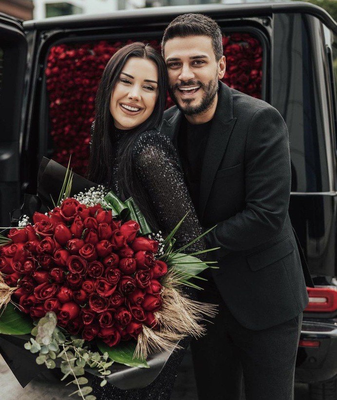 Ünlü fenomen Dilan Polat Instagram hesabı üzerinden Umre açıklamasında bulundu: Ne fotoğraflar ne linkler gördük! - Resim: 3