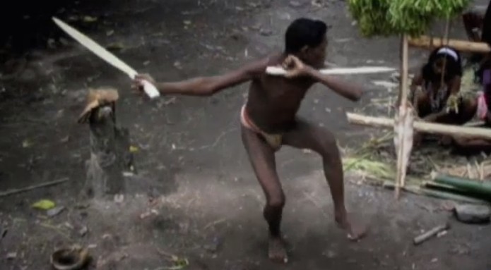 Batak Kabilesi hala avlanarak yaşıyor! Onlar gezegenin genetik olarak en farklı insanları - Resim: 5