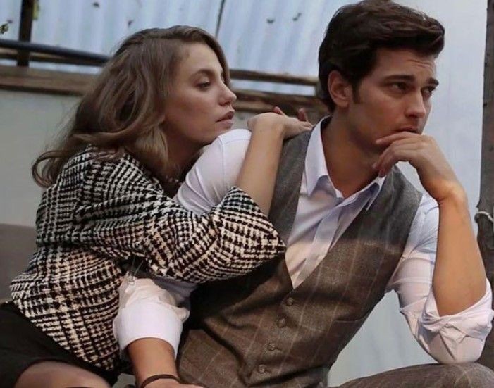 Kıvanç Tatlıtuğ'u, Serenay Sarıkaya'dan kıskanan Başak Dizer sette kriz çıkardı - Resim: 8