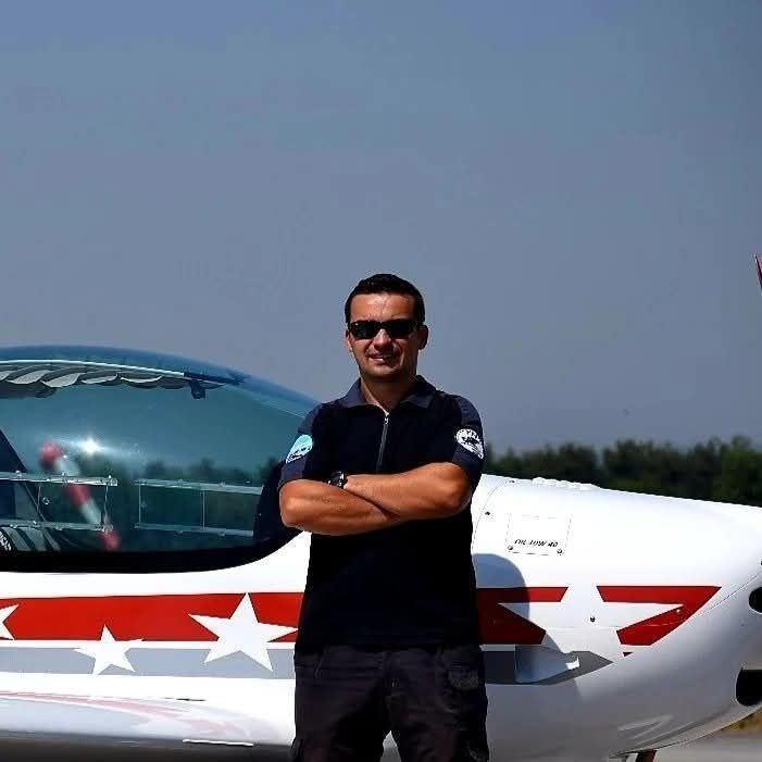 Adana'da eğitim uçağı düştü, 2 kişi yaralandı - Resim: 3