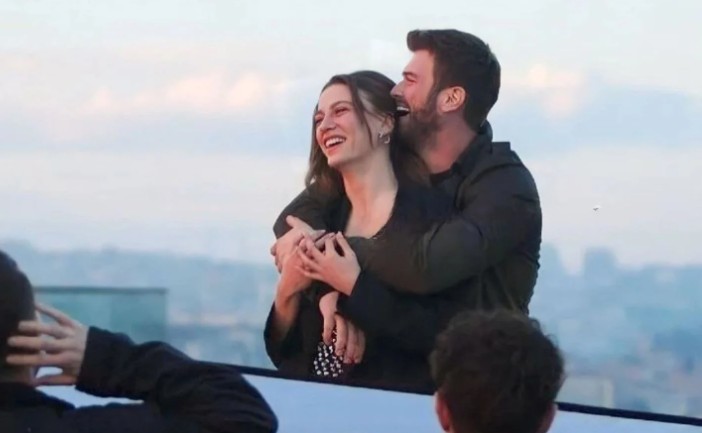 Show TV ekranlarının sevilen dizisi 'Aile'de öyle bir hata yapıldı ki! O anlar izleyicinin dikkatinden kaçmadı - Resim: 1