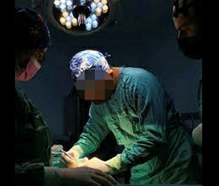 Belçika'dan gelen hastasının estetik ameliyatına alkollü giren doktor için soruşturma başlatıldı! - Resim: 3