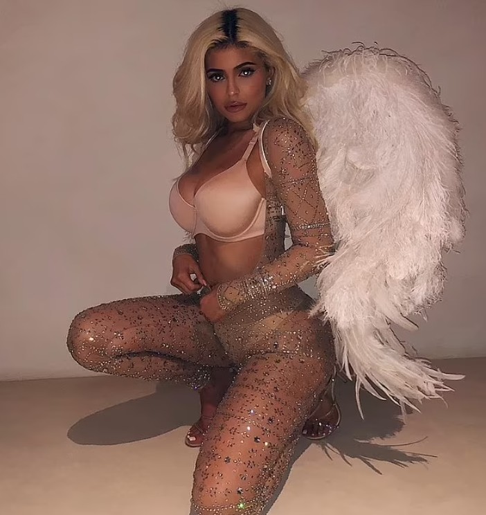 Kylie şimdi de o itirafıyla gündemde! - Resim: 18