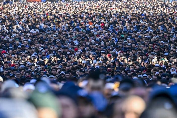 Rusya'da camiler bayram namazında doldu taştı: Moskova'da tekbir sesleri - Resim: 1