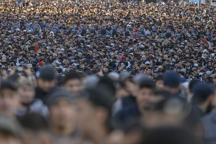 Rusya'da camiler bayram namazında doldu taştı: Moskova'da tekbir sesleri - Resim: 14