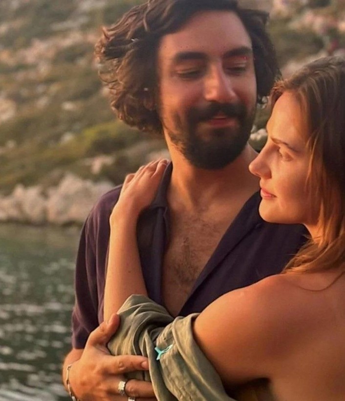 Magazin gündemine bomba gibi düştü! Tarih netleşti Umut Evirgen ve Alina Boz evleniyor - Resim: 8