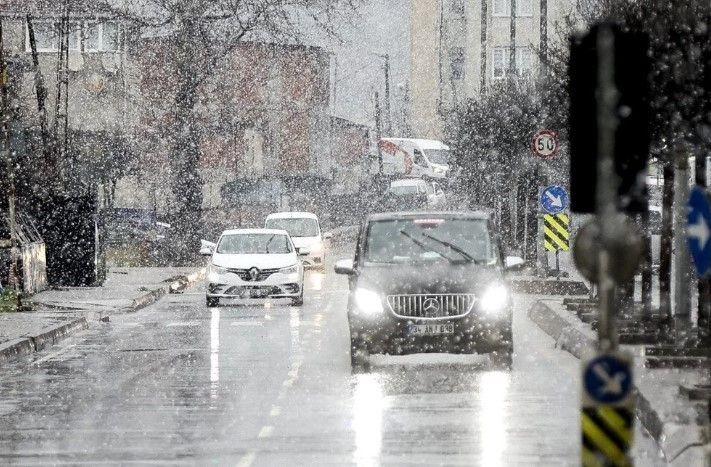 İstanbul'un kapısına kadar gelen kar neden şehir merkezine giremiyor?☃️🌨️❄️ - Resim: 7