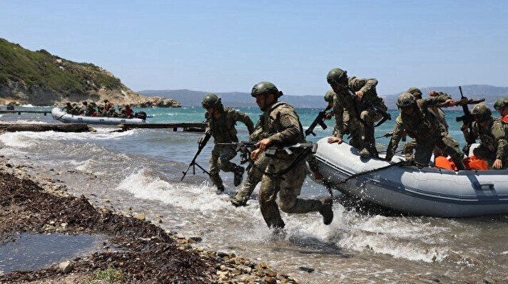 İzmir'de Müşterek Bot ve Hava Hücum Harekatı Eğitimi yapıldı! MSB görüntüleri paylaştı - Resim: 1