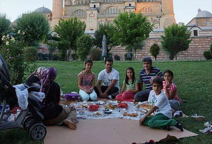 Ramazan'da en uzun ve en kısa orucun tutulacağı iller belli oldu! - Resim: 1