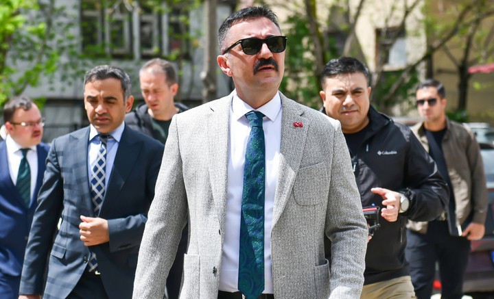 Tunceli Valisi Bülent Tekbıyıkoğlu'nun yeni görev yeri belli oldu - Resim : 1