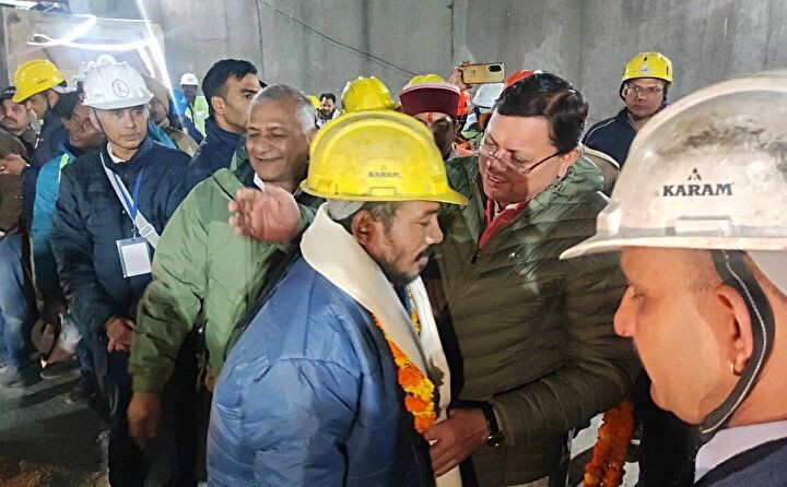 Hindistan'da 17 gün sonra gelen mucize! Mahsur kalan 41 işçi kurtarıldı - Resim: 6