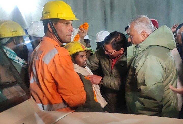 Hindistan'da 17 gün sonra gelen mucize! Mahsur kalan 41 işçi kurtarıldı - Resim: 4