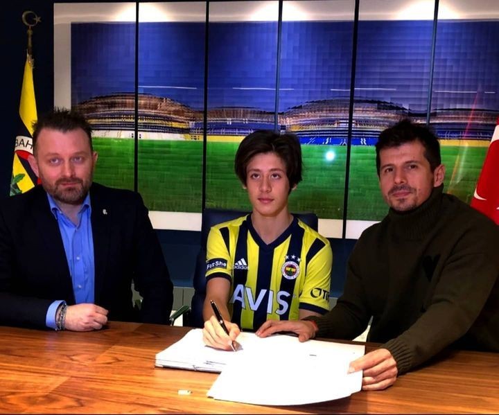 İtalya Milli Takımı'nın eski yıldızı Cassano, Fenerbahçe'nin genç yıldızı Arda Güler'i öve öve bitiremedi - Resim: 1