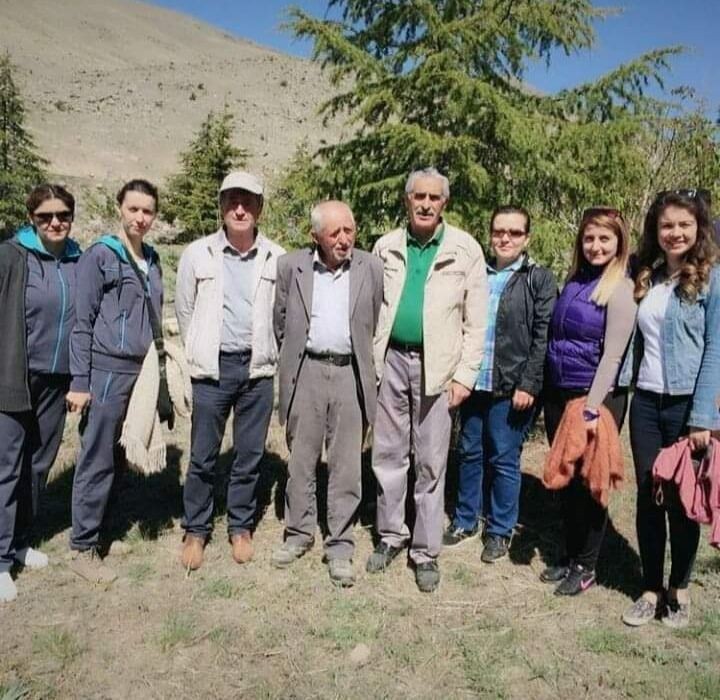 'Orman Dede' olarak bilinen Rahim öğretmen, elleriyle kurduğu ormana defnedildi - Resim: 8