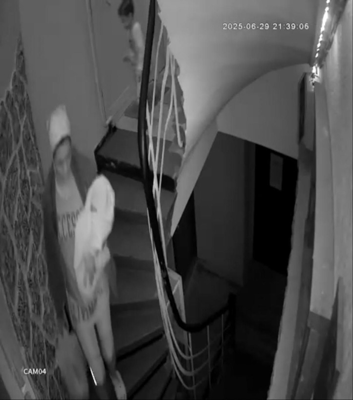 Şişli'de her satırı tüyler ürperten olay! 3 günlük bebeği poşete koyup çöpe attığı anlar kamerada - Resim: 5
