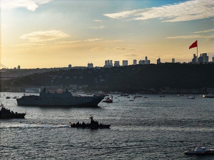 İstanbul Boğazı'ndaki tarihi törenin detayları ortaya çıktı! Cumhurbaşkanı Erdoğan 'stratejik mesajlar içeriyor' demişti - Resim: 8