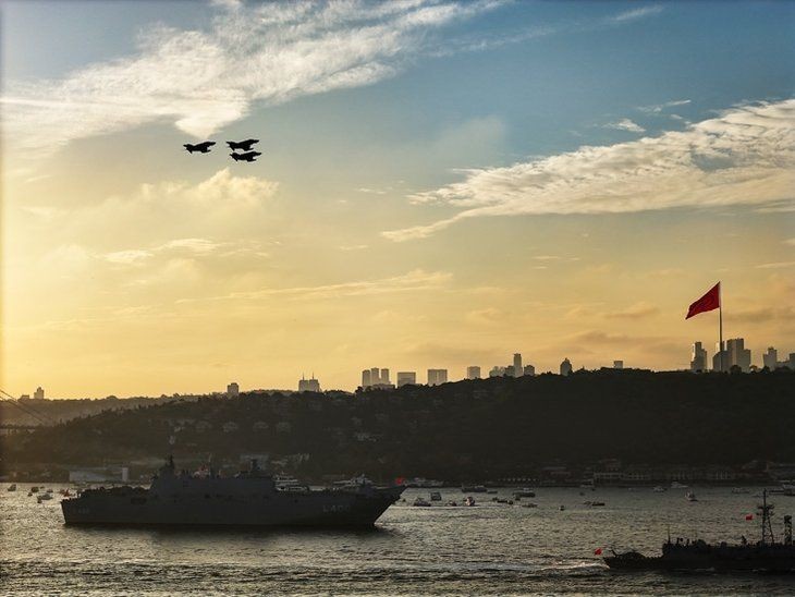 İstanbul Boğazı'ndaki tarihi törenin detayları ortaya çıktı! Cumhurbaşkanı Erdoğan 'stratejik mesajlar içeriyor' demişti - Resim: 12