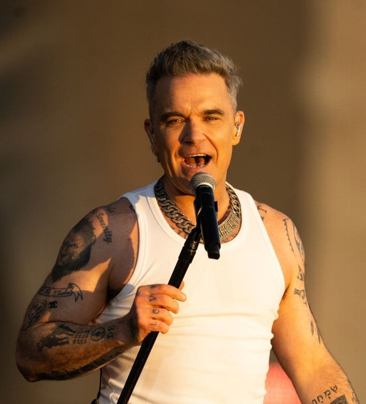 Robbie Williams İstanbul’a Geliyor: Eşinin Memleketine Sürpriz Ziyaret! - Resim : 1