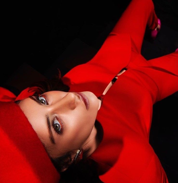 Ünlülerden siyasi paylaşımlar! Seçime 1 hafta kala taraflarını açıkladılar... Hazal Kaya, Hatice, Mustafa Sandal, Şahan Gökhakar, Jahrein, Harun Tekin... - Resim: 9