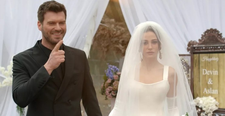 Show TV ekranlarının sevilen dizisi 'Aile'de öyle bir hata yapıldı ki! O anlar izleyicinin dikkatinden kaçmadı - Resim: 8