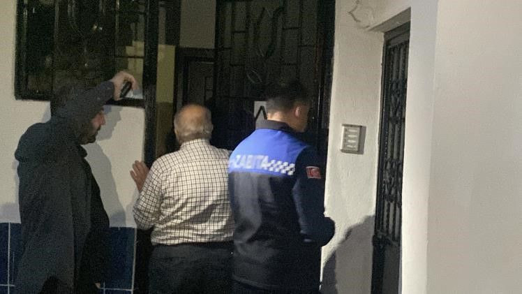 Kocaeli'de kolonları çatlayan 3 bina daha boşaltıldı - Resim: 12
