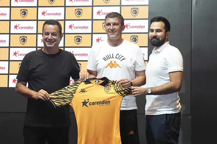 Acun Ilıcalı, F.Bahçe'den ayrıldı, Hull City'ye odaklanacak - Resim : 1