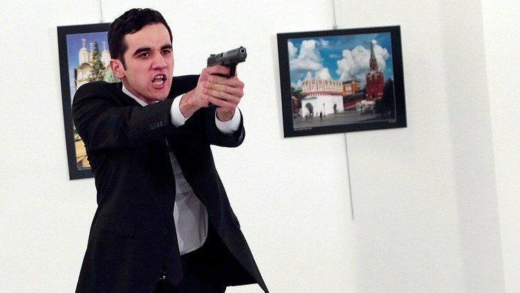 Rus Büyükelçi Andrey Karlov suikastının emrini veren FETÖ'cü Temel Alsancak Dallas'ta görüntülendi! Temel Alsancak 26 milyon TL'lik villada yaşıyor - Resim: 6