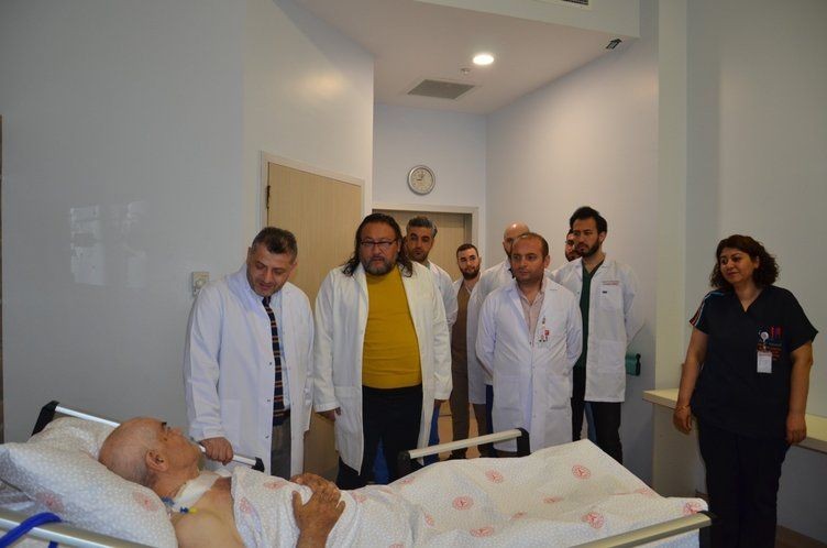 Ayak ağrısı için hastaneye gitti! Doktorlar gözlerine inanamadı! Ameliyat sonrası tam 8.9 kilo zayıfladı - Resim: 5