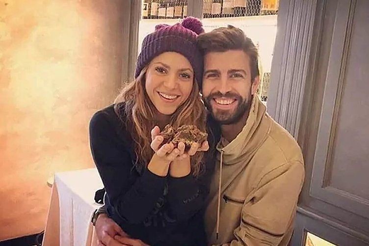 Shakira'yı aldatan Pique'ye aldatılma şoku! Sevgilisi Clara Chia ünlü teknik adamla... - Resim: 5