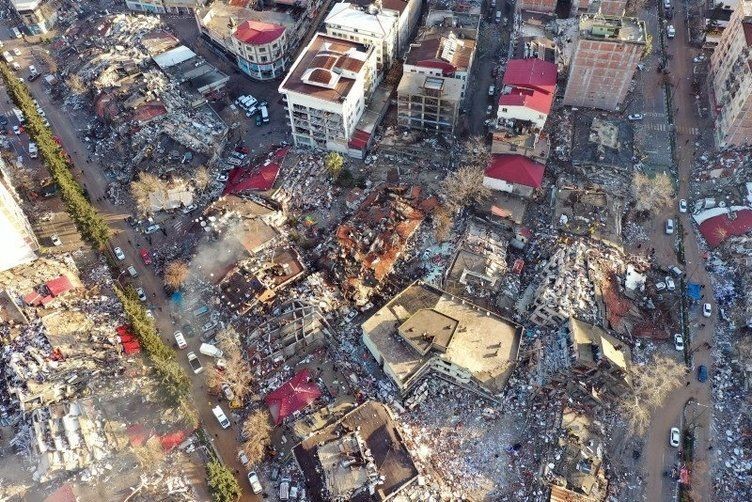 Kahramanmaraş merkezli 7,7 ve 7,6 şiddetindeki yüzyılın en büyük depreminin verdiği hasarı uydu görüntüleri gözler önüne serdi - Resim: 13