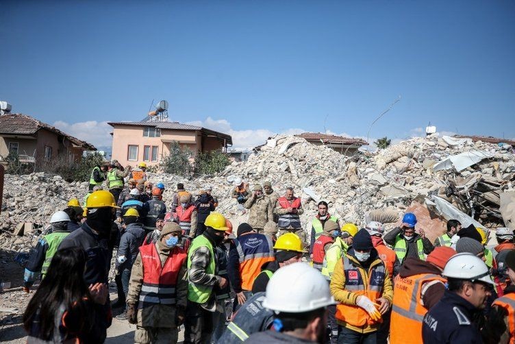 Batılı uzmanlar Sarsıntının neden bu kadar geniş alana yayıldığını açıkladı - Resim: 2