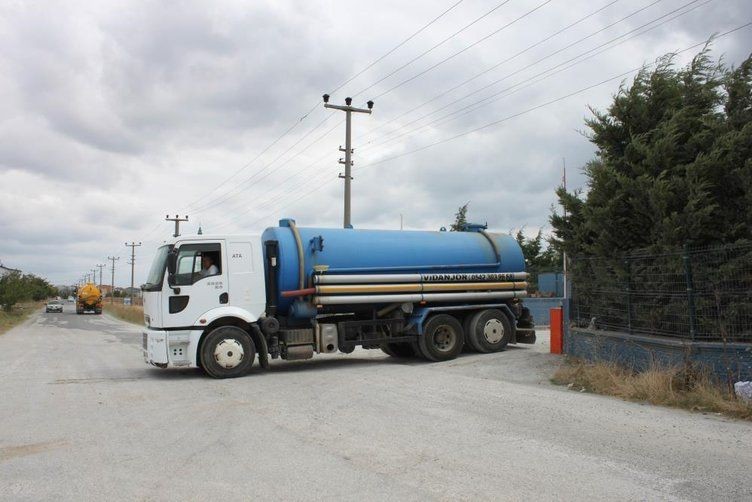 CHP'li Tekirdağ Büyükşehir Belediyesi'ne tepkiler dinmiyor! Vatandaşlar çileden çıktı | Turistik ilçeyi lağım kokusu sardı - Resim: 6