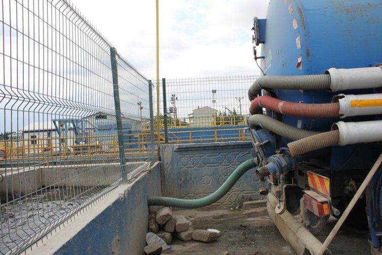 CHP'li Tekirdağ Büyükşehir Belediyesi'ne tepkiler dinmiyor! Vatandaşlar çileden çıktı | Turistik ilçeyi lağım kokusu sardı - Resim: 9