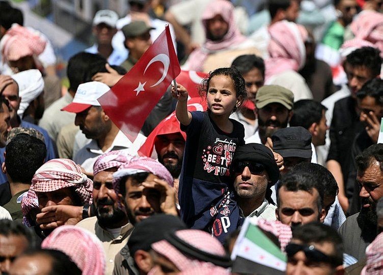 Suriyelilerin geri dönüşleri için dev adım! Temel atma töreni yapıldı | İçişleri Bakanı Süleyman Soylu tarih verdi - Resim: 2