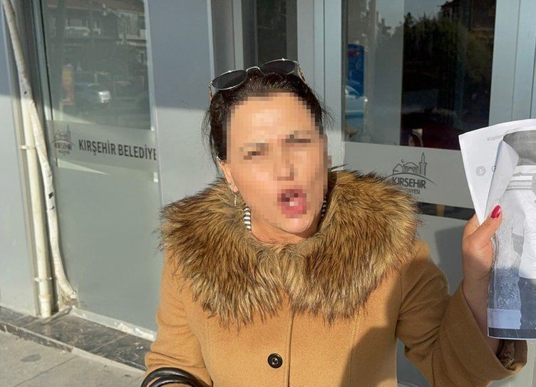 Kırşehir Belediyesi çalışanı 14 yaşındaki erkek çocuğa cinsel organını fotoğrafını gönderdi! Belediye tazminat yüzünden kovmadı - Resim: 11