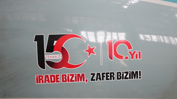 15 Temmuz'un yıl dönümünde YHT özel logoyla sefer yapacak - Resim : 2
