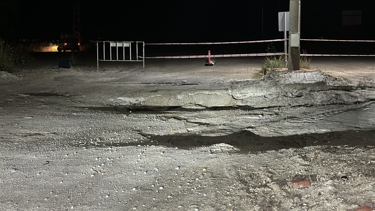 Burdur'da sağanak sonrası k&ouml;pr&uuml; yolunda &ccedil;&ouml;kme - Resim : 1