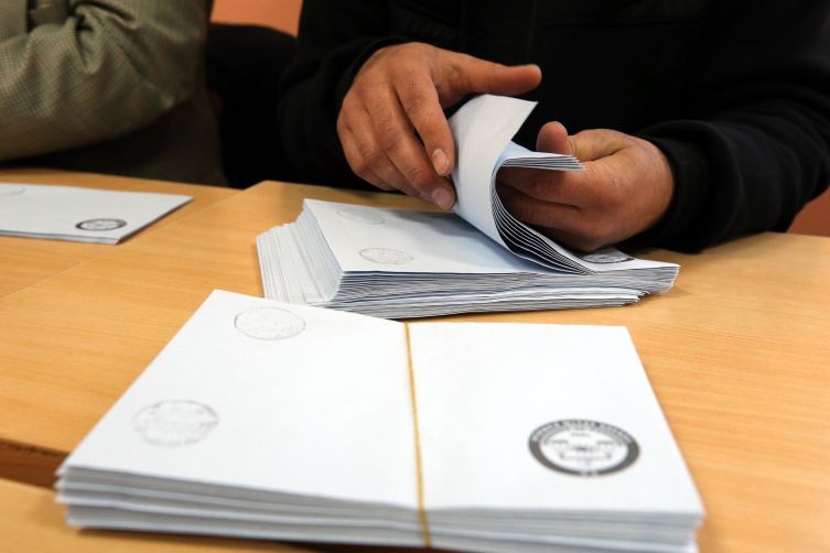 Türkiye sandık başında! Oy kullanırken nelere dikkat edilmeli? - Resim: 1