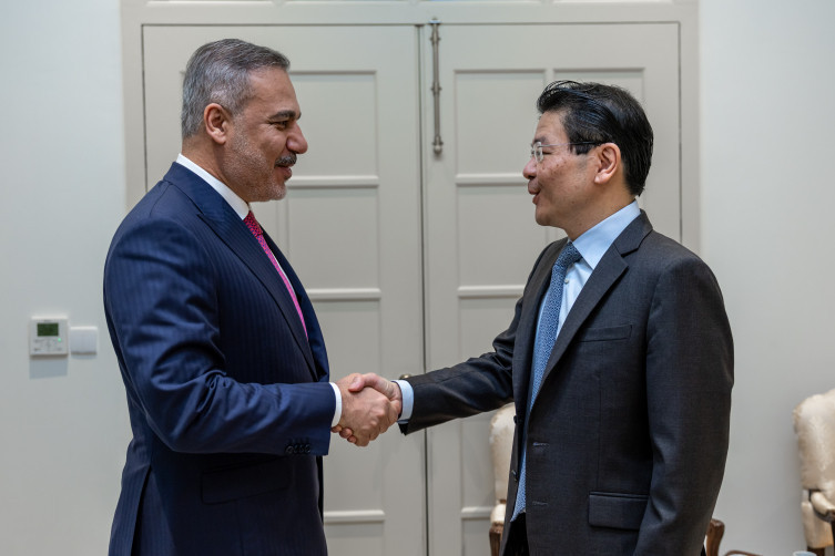 Bakan Fidan Singapur'da - Resim : 1