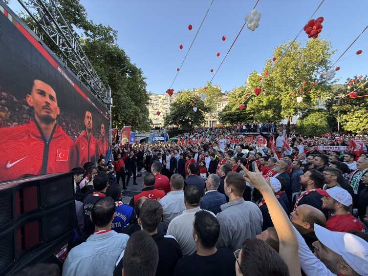 81 ilde milli maç heyecanı - Resim : 8