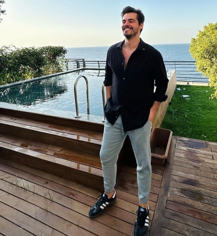 Hadise'den ortalığı karıştıran paylaşım! Kalpli paylaşım yaptı! Mehmet Dinçerler mi, Berk Atan mı? - Resim: 14
