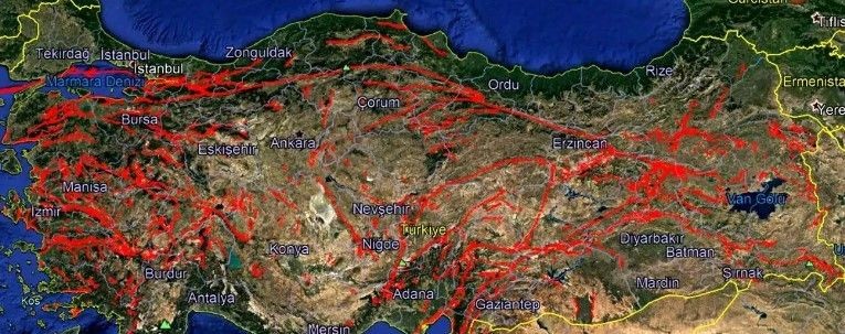 Adana'daki depremin ardından Naci Görür'den korkutan uyarı! Marmara depremi için uyardı: 7.6 bekliyoruz - Resim: 3