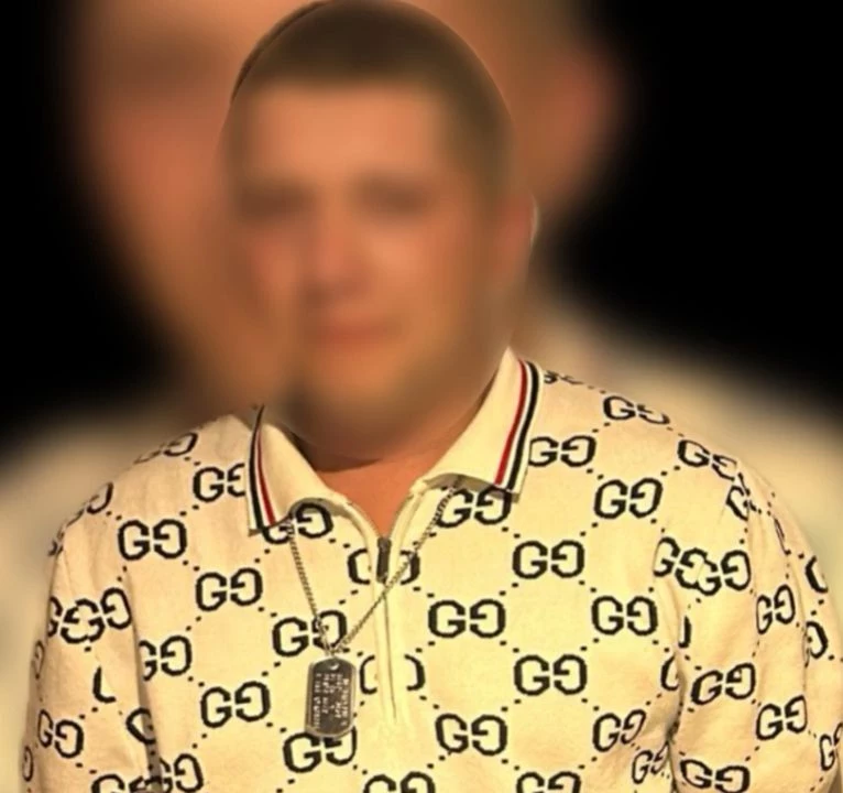 İstanbul'da otel odasına baskın! Yatak altından cephanelik çıktı - Resim: 8