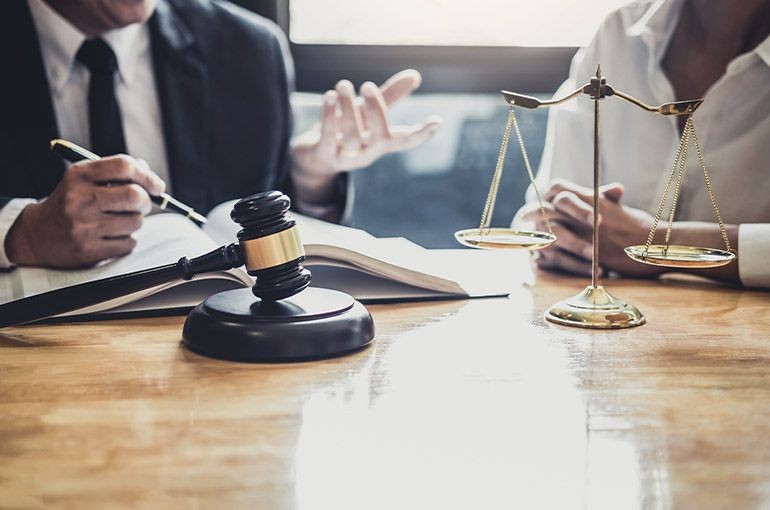 Okul taksiti ve servis ücretlerinin nafaka yerine geçmeyeceğine dair karar Yargıtay Hukuk Genel Kurulu tarafından imzalandı! - Resim: 1