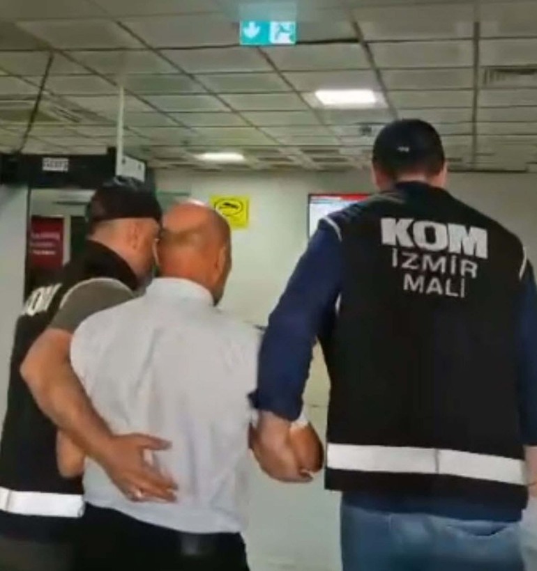 İzmir Büyükşehir Belediyesi'ne yolsuzluk operasyonu | Tunç Soyer'in görüntüsü ortaya çıktı - Resim: 7