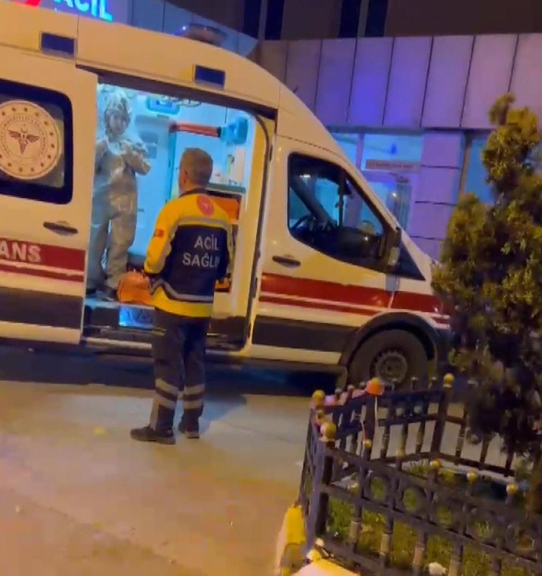 Avcılar'da devlet hastanesinde büyük panik! 2 işçinin zehirlenme belirtileri diğer hastalarda görüldü, acil boşaltıldı - Resim: 2
