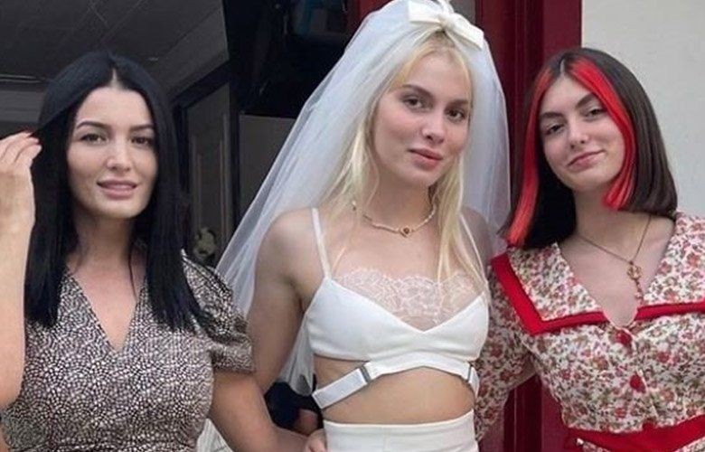 Aleyna Tilki'nin annesi ona talip olan takipçisine şok bir cevap verdi - Resim: 9