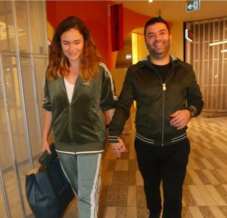 Ceyda Düvenci ve Bülent Şakrak boşanıyor mu? Birlikte paylaşım yapmadıkları için ortaya atılan iddia sonrası ilk paylaşım - Resim: 2
