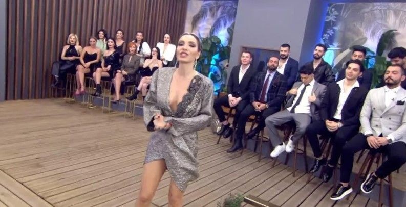 Kısmetse Olur'da yaprak dökümü! Furkan'dan sonra Yeliz Açıkel de mi diskalifiye oldu? Meğer Aybüke'ye... - Resim: 8